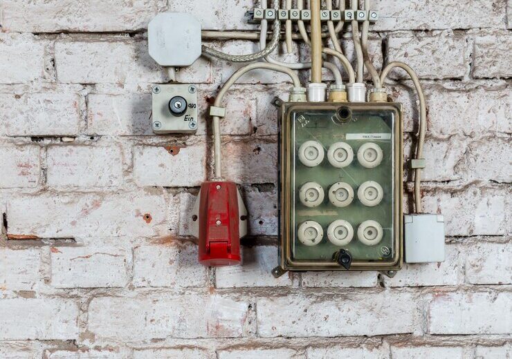 Diferența dintre protecția la suprasarcină și protecția la scurtcircuit