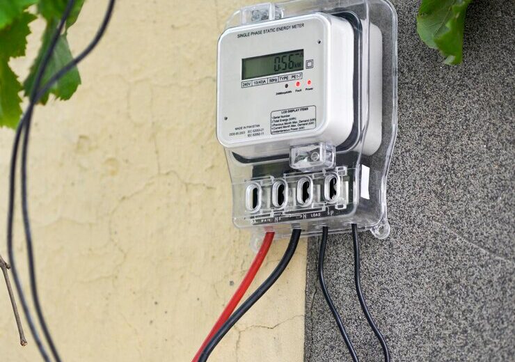 Ce înseamnă protecția la suprasarcină într-o instalație electrică